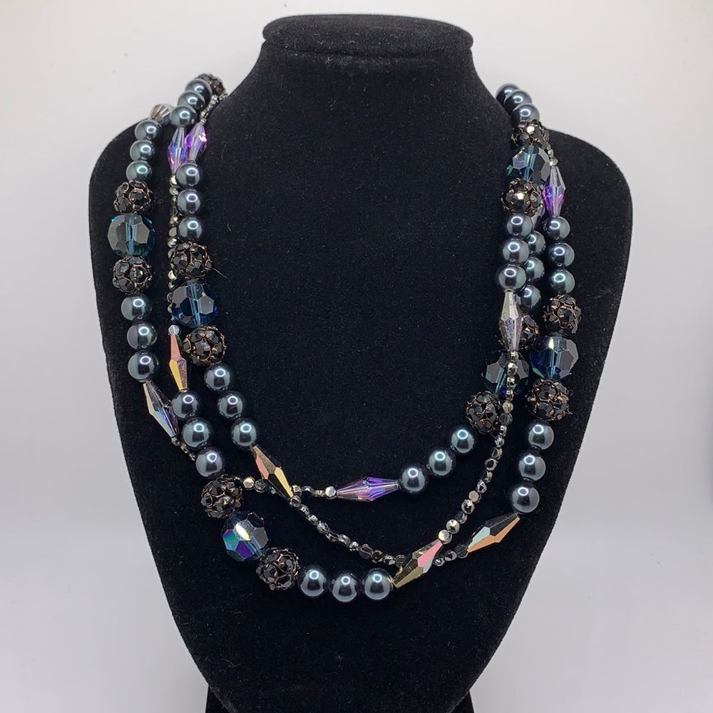 Vintage necklace by DIVA